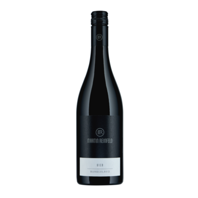 Vier, cuvee van Blaufränkisch, Cabernet Sauvignon, Merlot en Syrah (Weingut Martin Reinfeld)